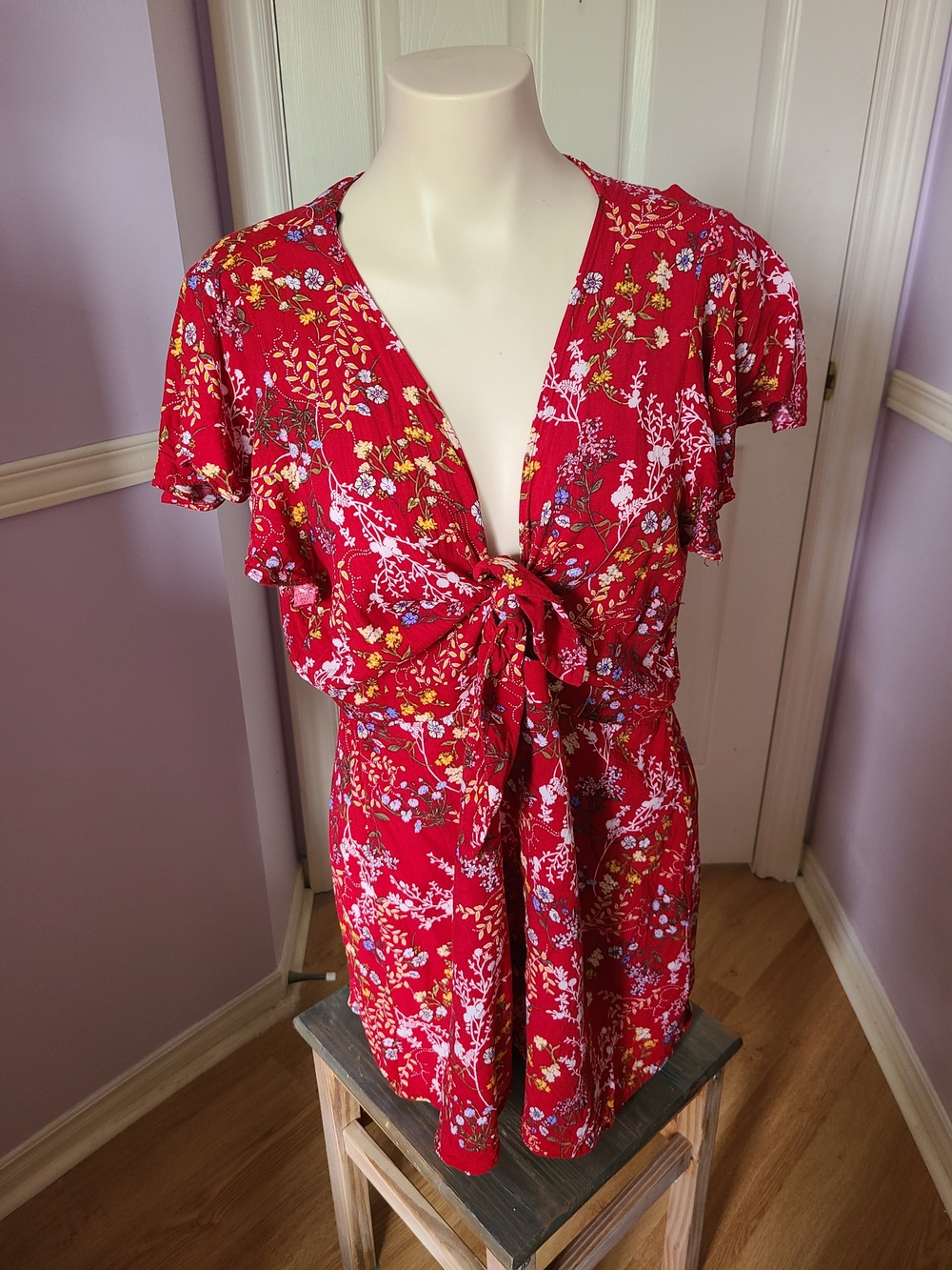Forever 21 Red Floral Tie-Front Top
